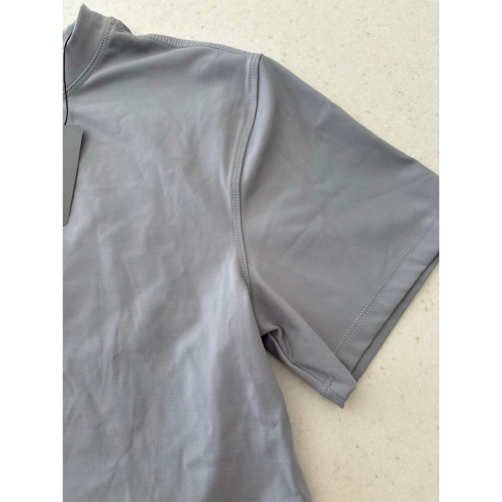 JTOO Gray Athletic Crop Top Women’s Small Short Sleeve Stretch Activewear NWT - Picture 9 of 9